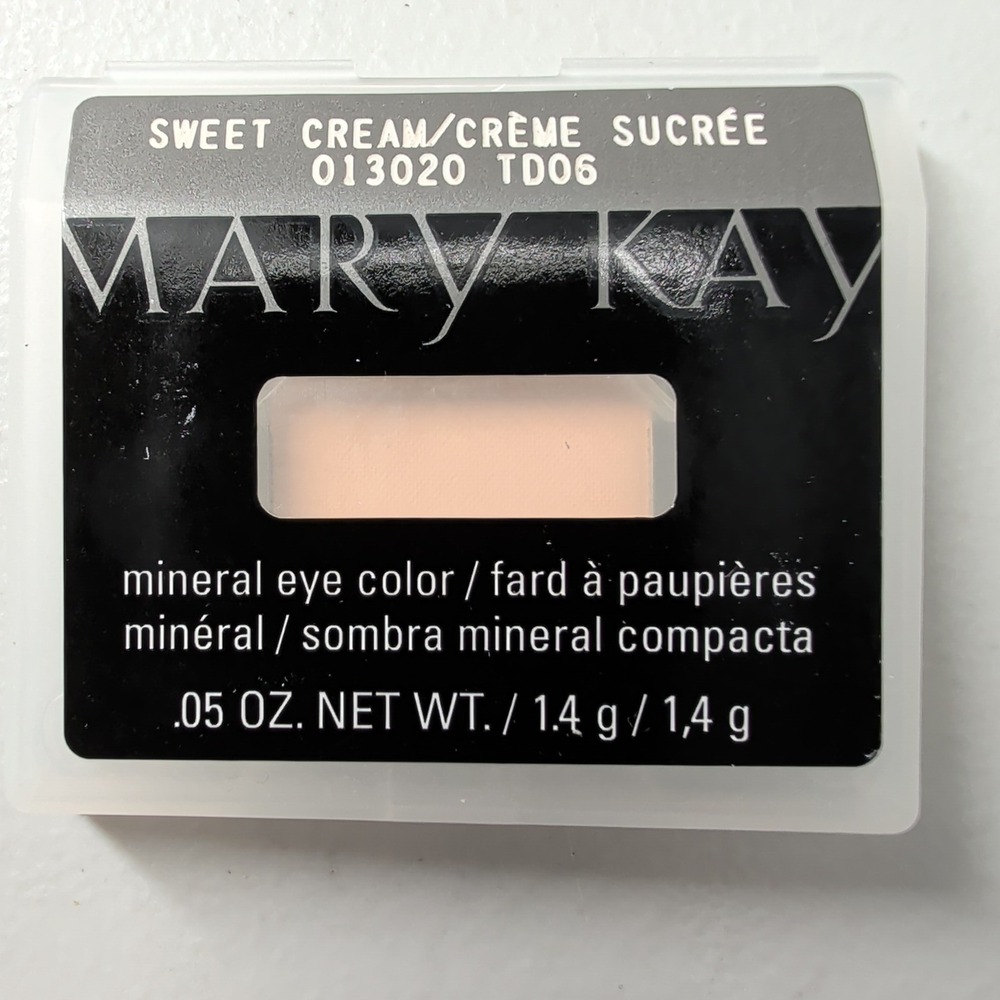 Mary Kay Mineral Eye Color Sweet Cream 013020 TD06 Matte Beige Eyeshadow .05 oz